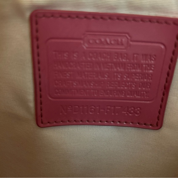 Coach vintage tan/pink with stripe shoulder bag medium size gorgeous - Picture 6 of 15